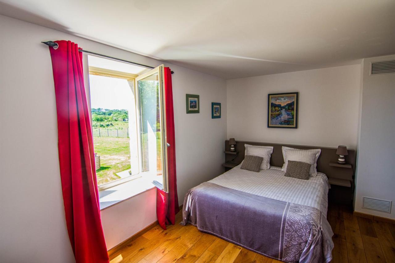 Domaine De Kerbillec Bed and Breakfast Theix Exteriör bild